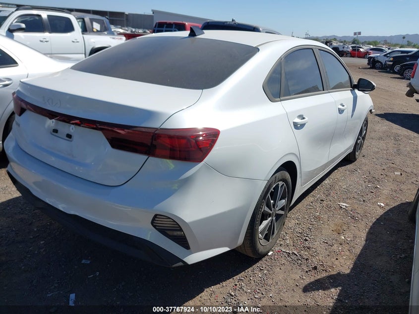 VIN 3KPF24AD4NE460242 2022 KIA FORTE FE/LXS