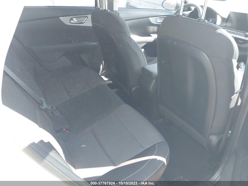 VIN 3KPF24AD4NE460242 2022 KIA FORTE FE/LXS