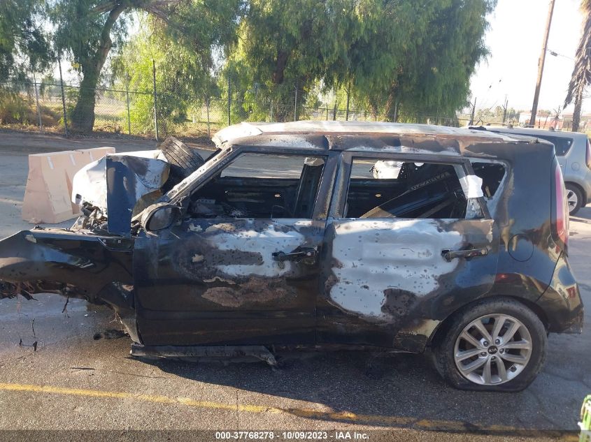 2018 KIA SOUL + - KNDJP3A56J7552011