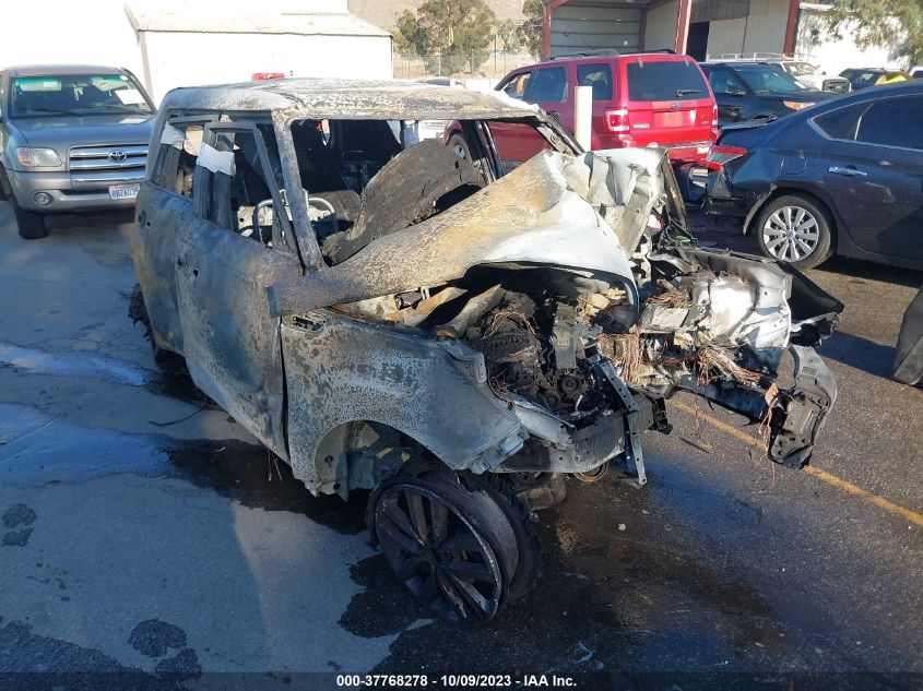 2018 KIA SOUL + - KNDJP3A56J7552011