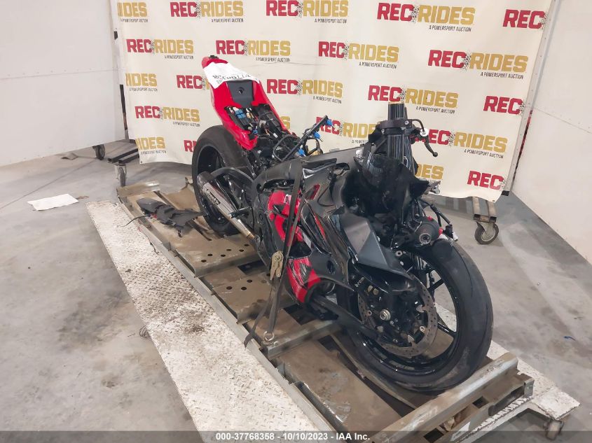2023 SUZUKI GSX-R1000 - JS1DM11B5P7100053