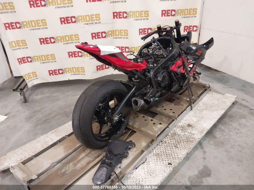 2023 SUZUKI GSX-R1000 - JS1DM11B5P7100053