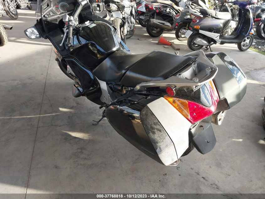 2010 HONDA ST1300 JH2SC5104AK800230
