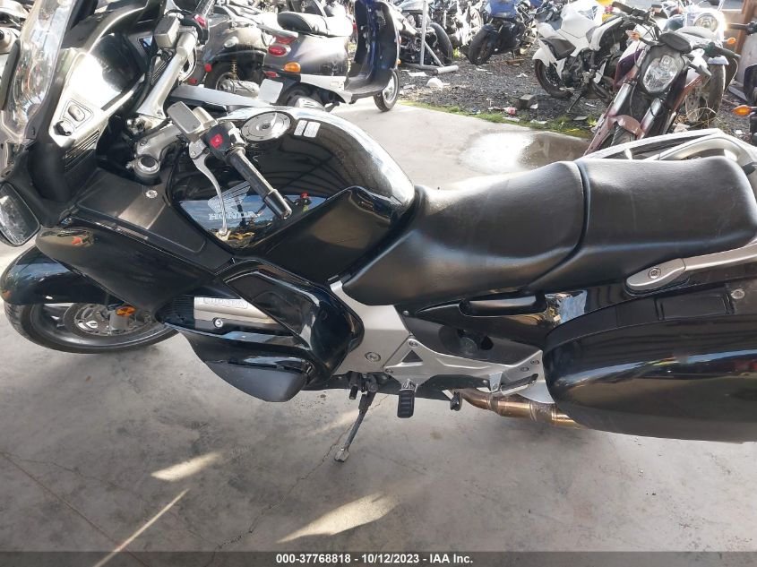 2010 HONDA ST1300 JH2SC5104AK800230