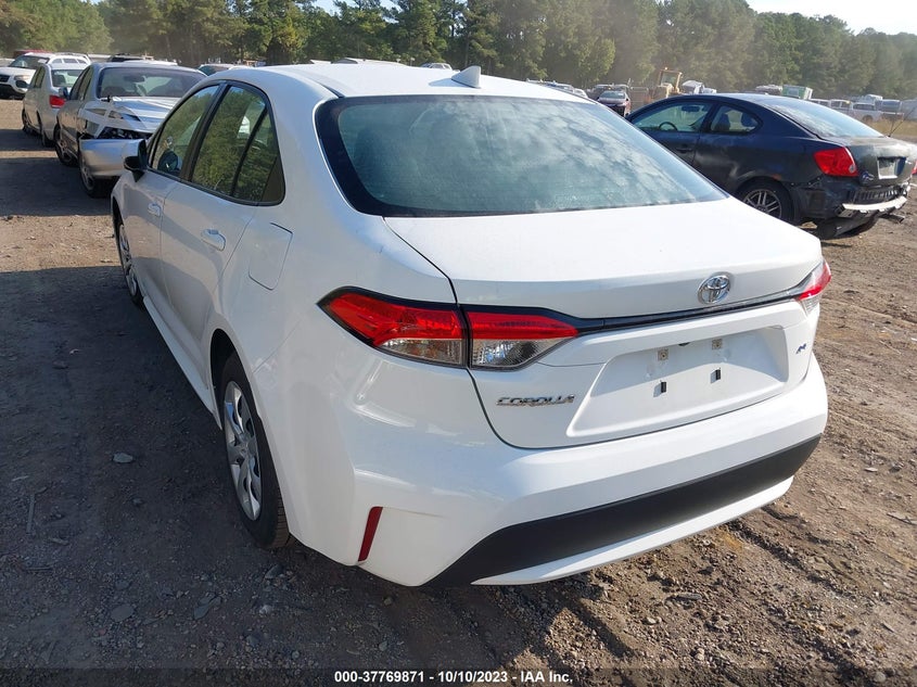 VIN 5YFEPMAE4MP246662 2021 TOYOTA COROLLA LE