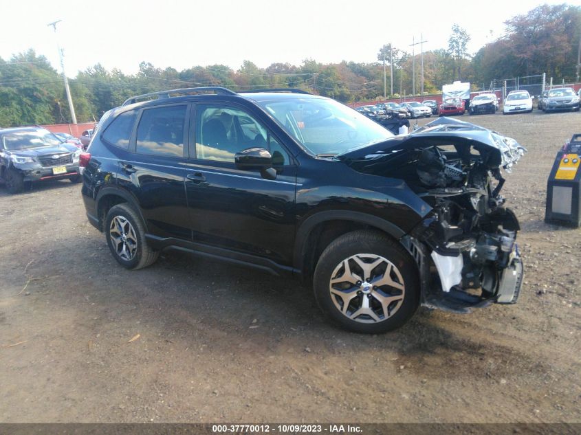 2020 SUBARU FORESTER PREMIUM - JF2SKAJC6LH406969
