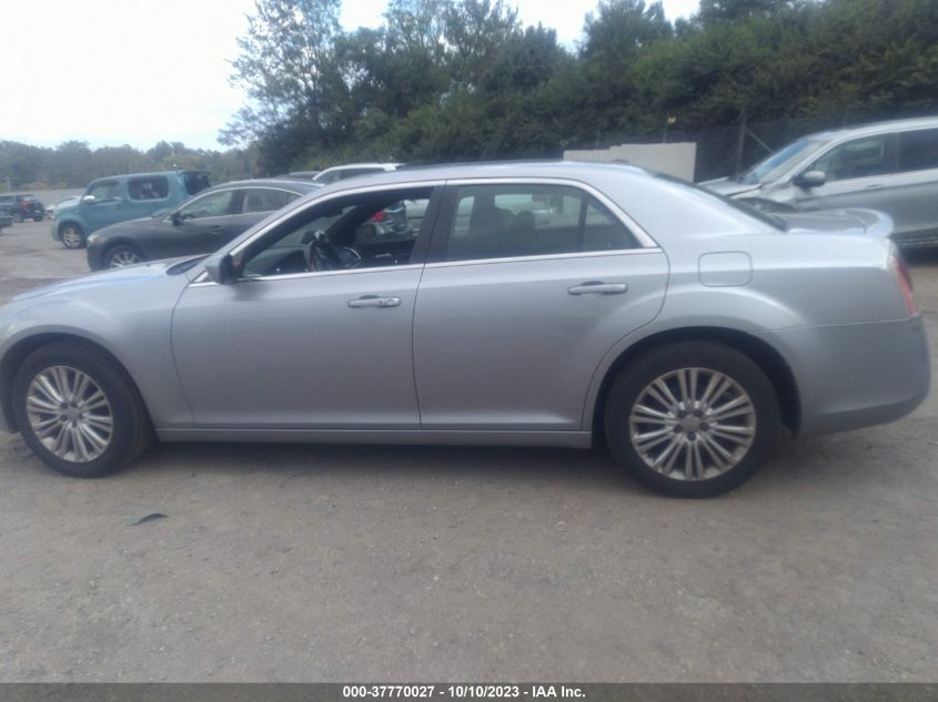 2013 CHRYSLER 300 - 2C3CCARG0DH708426