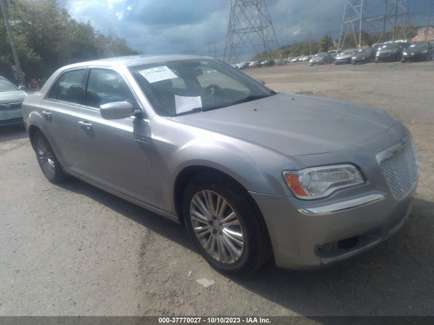 2013 CHRYSLER 300 - 2C3CCARG0DH708426