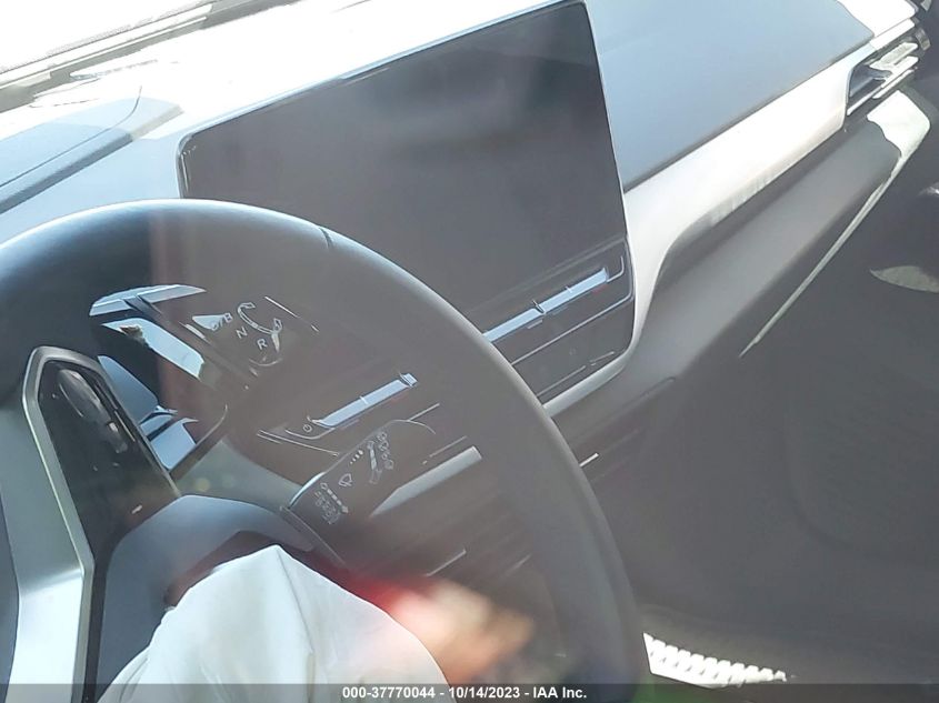 2021 VOLKSWAGEN ID.4 PRO S WVGKMPE27MP047079