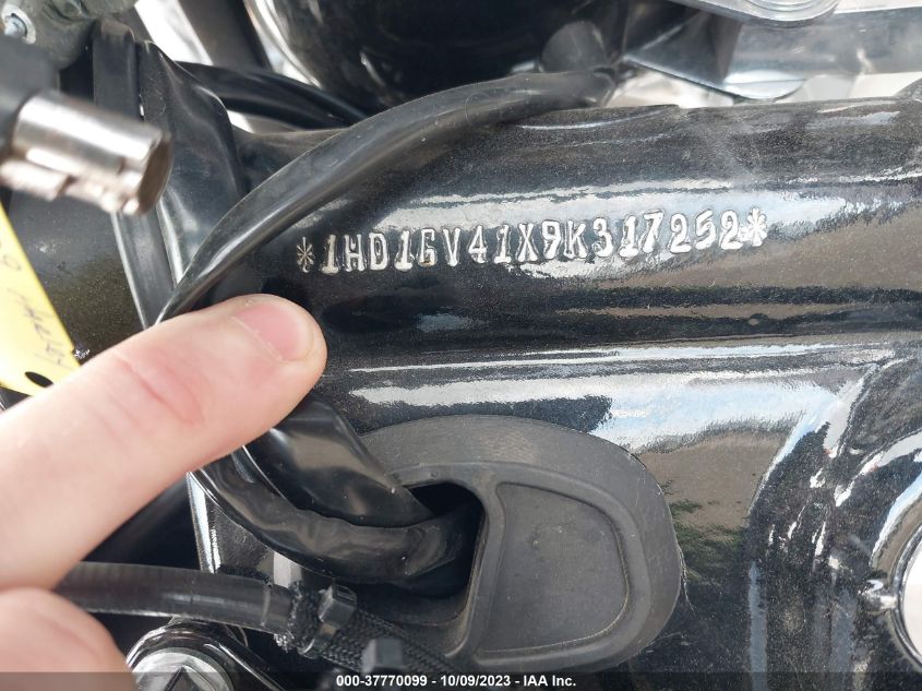 2009 HARLEY-DAVIDSON FXDC 1HD1GV41X9K317252