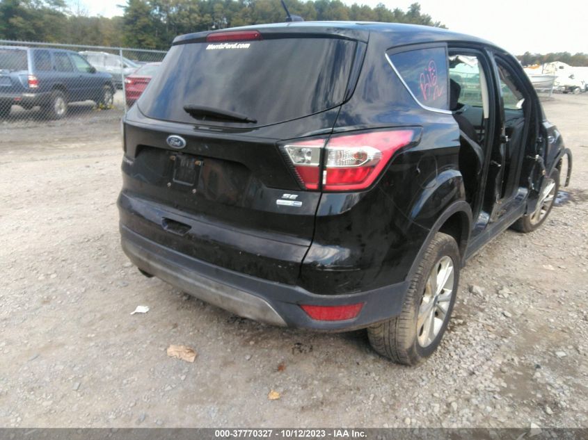 2017 FORD ESCAPE SE - 1FMCU9GD8HUD99691