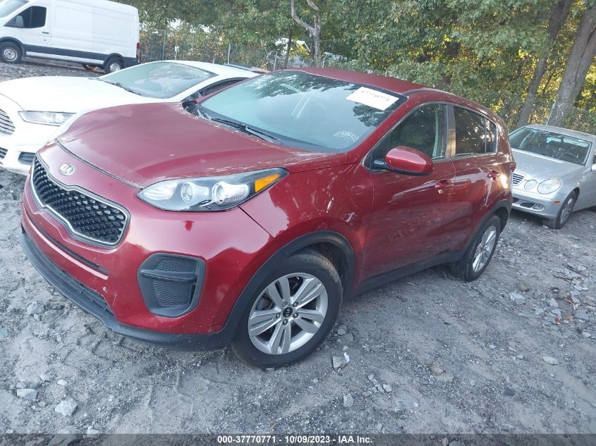 VIN KNDPM3AC6J7305590 2018 KIA SPORTAGE LX