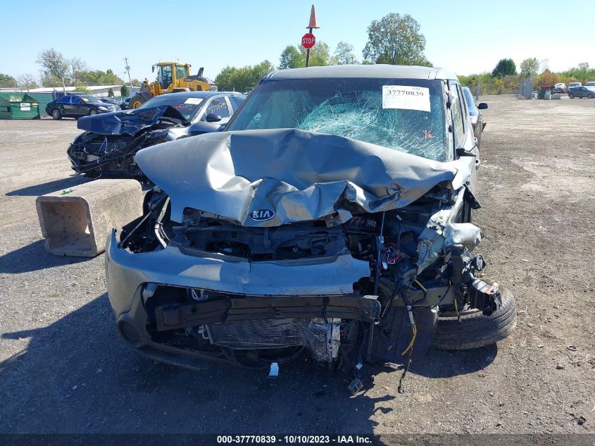 2015 KIA SOUL BASE - KNDJN2A25F7162093