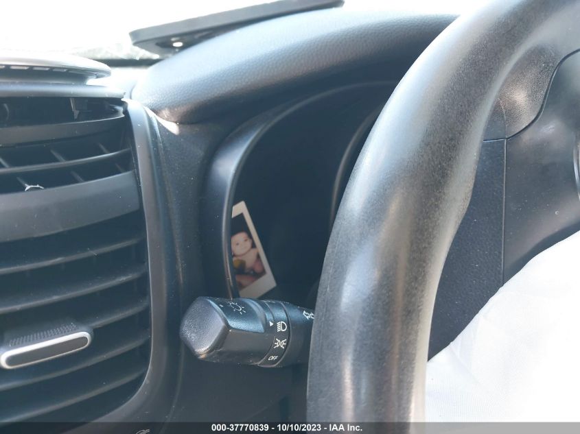 2015 KIA SOUL BASE - KNDJN2A25F7162093