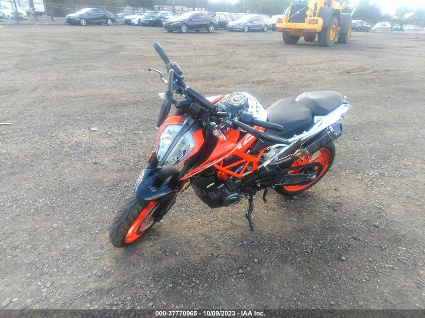 2017 KTM 390 DUKE MD2JPJ406HC217721