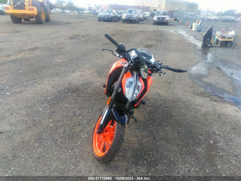 2017 KTM 390 DUKE MD2JPJ406HC217721