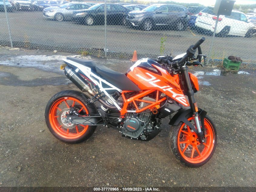 2017 KTM 390 DUKE MD2JPJ406HC217721