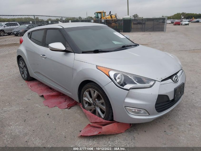 2017 HYUNDAI VELOSTER - KMHTC6AD8HU311927