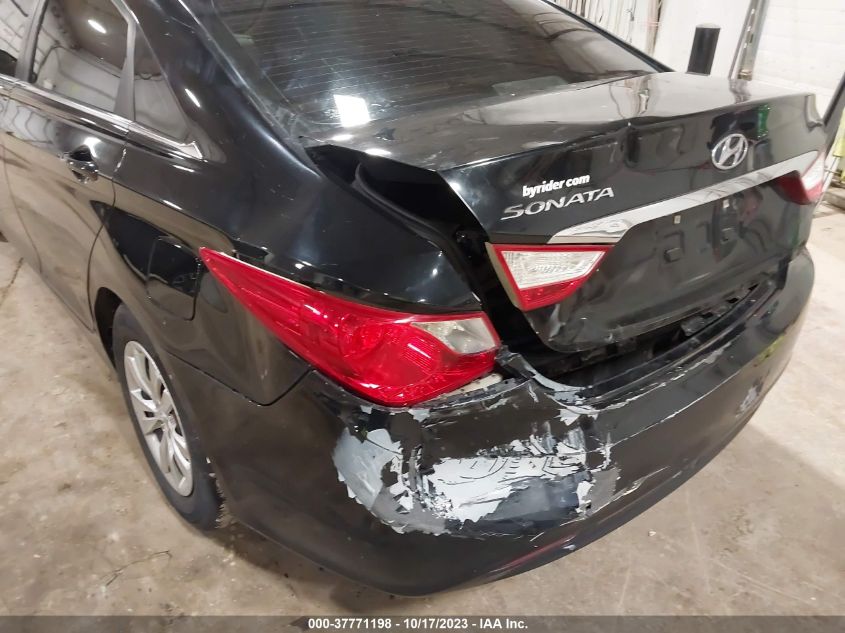 2013 HYUNDAI SONATA GLS PZEV - 5NPEB4AC4DH569152