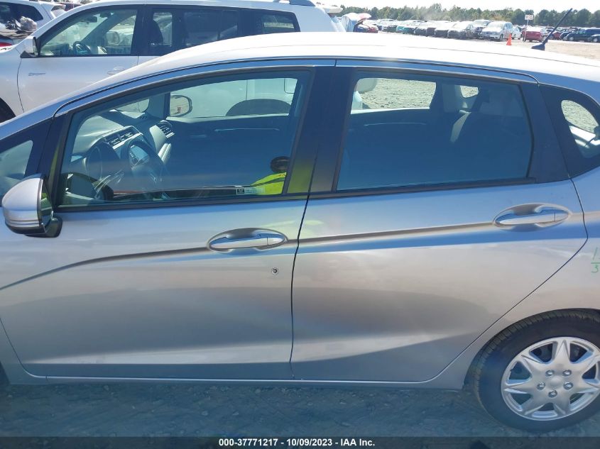 VIN 3HGGK5G46KM706258 2019 HONDA FIT LX