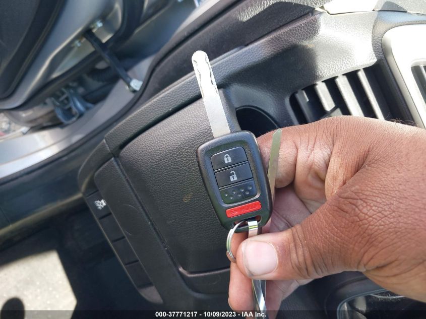 VIN 3HGGK5G46KM706258 2019 HONDA FIT LX
