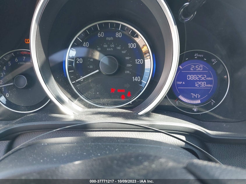 VIN 3HGGK5G46KM706258 2019 HONDA FIT LX