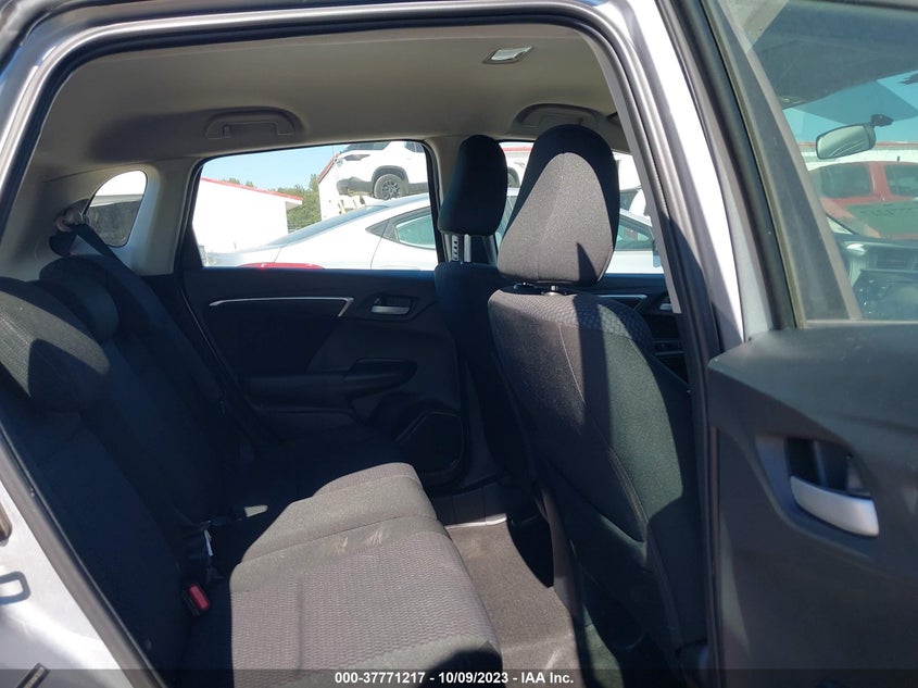 VIN 3HGGK5G46KM706258 2019 HONDA FIT LX