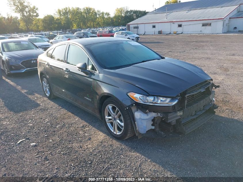 3FA6P0RU0GR276822 2016 FORD FUSION, photo no. 1