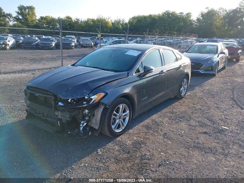 3FA6P0RU0GR276822 2016 FORD FUSION, photo no. 2