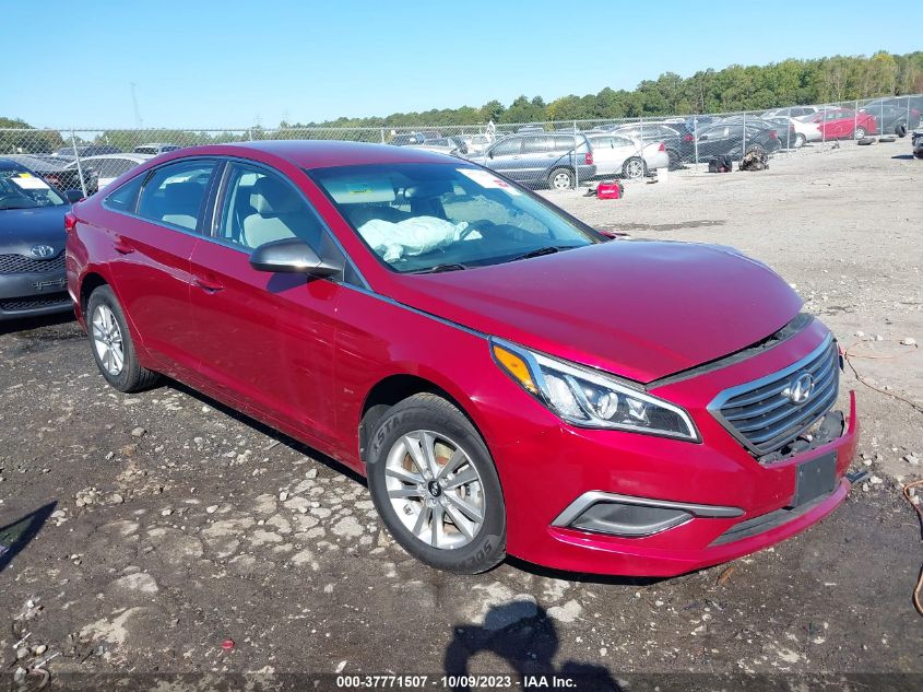 2016 HYUNDAI SONATA 2.4L SE - 5NPE24AF9GH351531