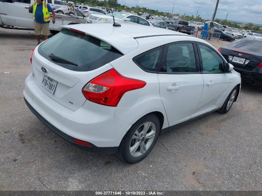 2014 FORD FOCUS SE - 1FADP3K25EL414562