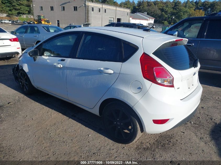 2015 FORD FIESTA SE - 3FADP4EJ8FM190812