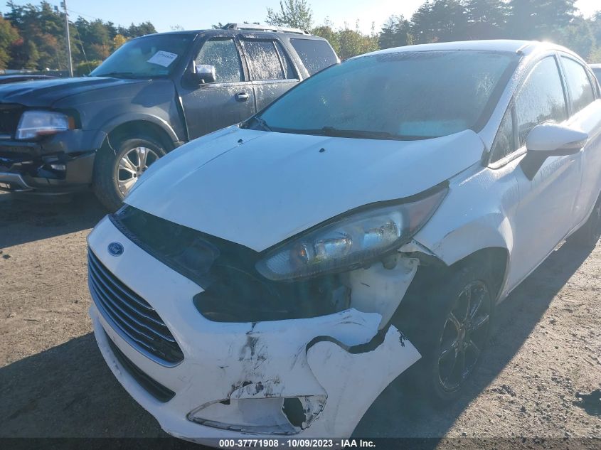 2015 FORD FIESTA SE - 3FADP4EJ8FM190812