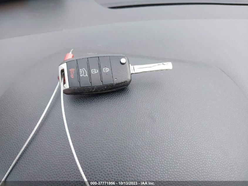 2015 KIA SOUL BASE - KNDJN2A21F7804986