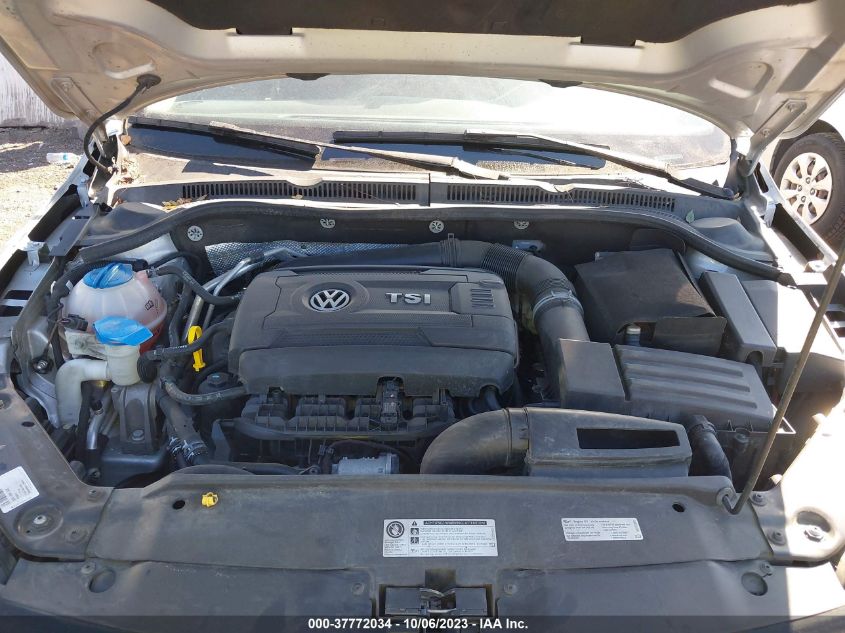 2014 VOLKSWAGEN JETTA SEDAN SE - 3VWD17AJ3EM396750