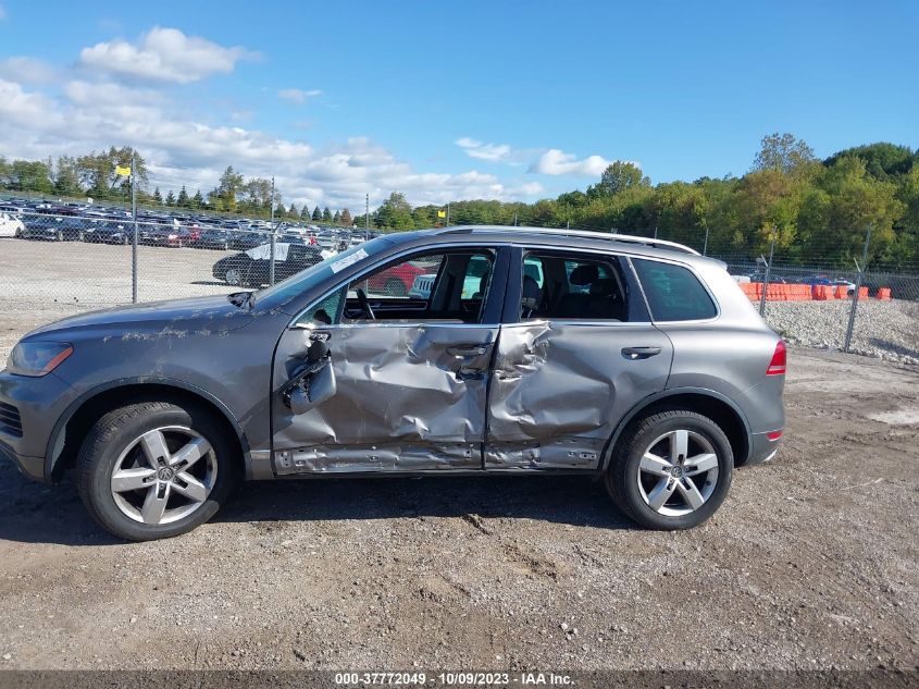 2013 VOLKSWAGEN TOUAREG V6 TDI - WVGEP9BP6DD003379