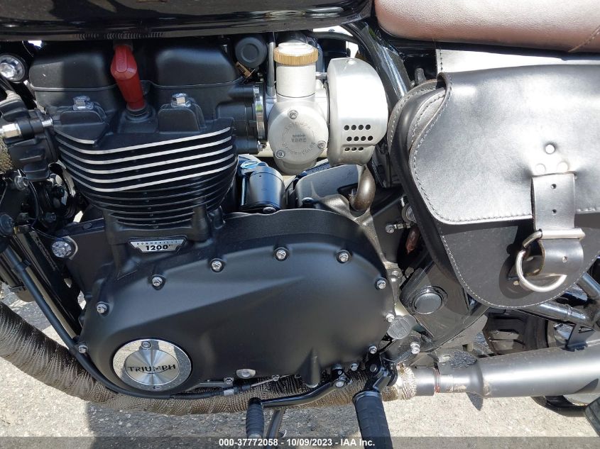 2016 TRIUMPH MOTORCYCLE BONNEVILLE T120 SMTD40HL8GT749532