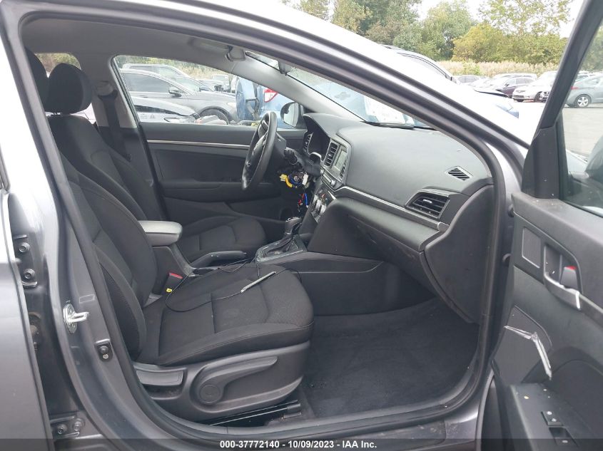 2019 HYUNDAI ELANTRA SE - KMHD74LF6KU869665