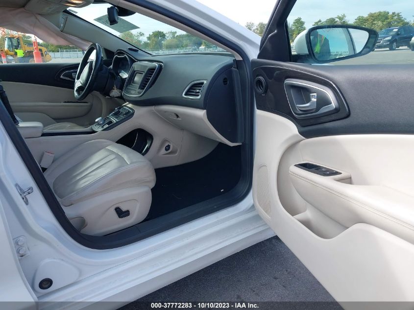 2015 CHRYSLER 200 C - 1C3CCCCB0FN557817