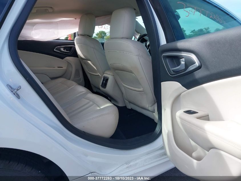2015 CHRYSLER 200 C - 1C3CCCCB0FN557817