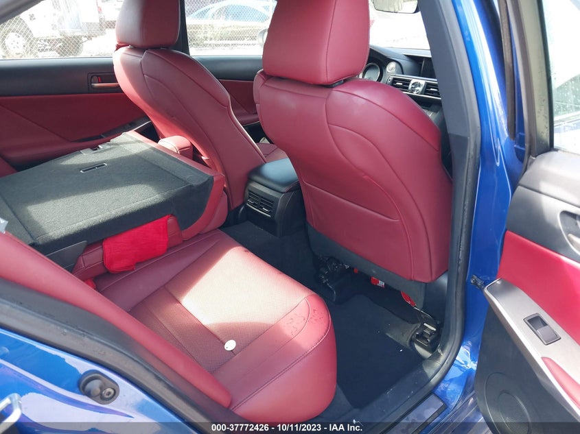VIN JTHC81D27K5036585 2019 LEXUS IS IS 300