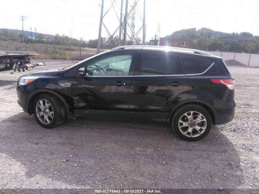 2016 FORD ESCAPE TITANIUM - 1FMCU9J95GUC22650