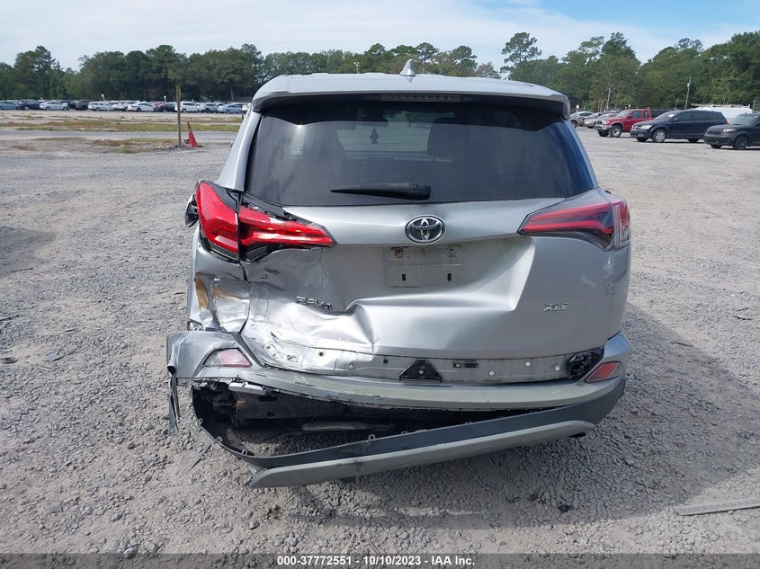 VIN 2T3WFREV1JW410093 2018 TOYOTA RAV4 XLE/ADVENTURE