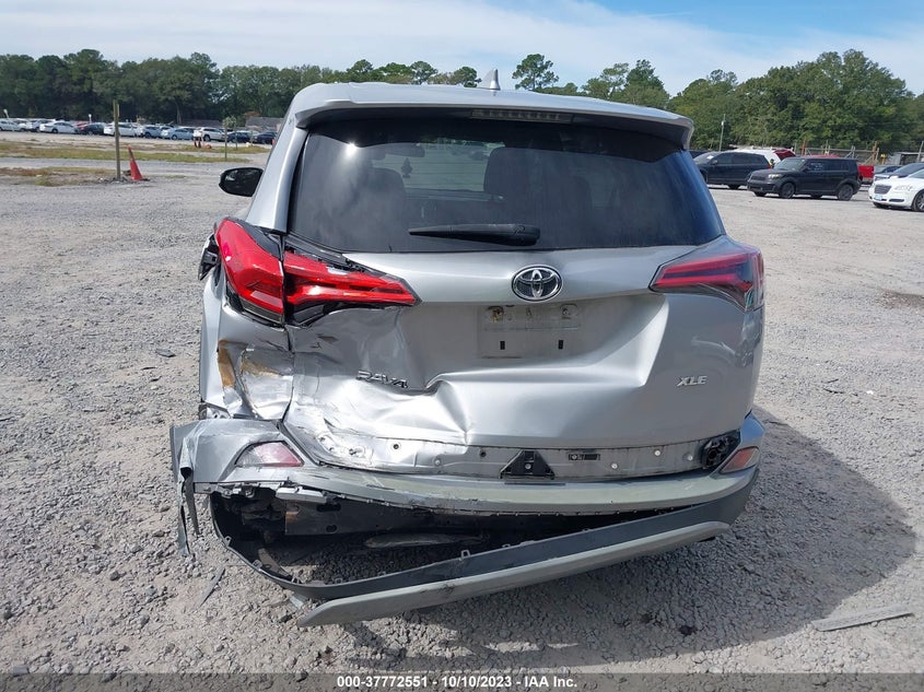 VIN 2T3WFREV1JW410093 2018 TOYOTA RAV4 XLE/ADVENTURE