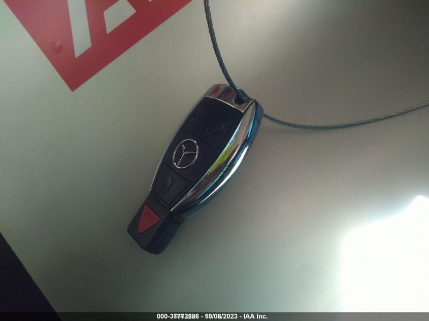 2016 MERCEDES-BENZ C-CLASS C 300 - 55SWF4KB5GU139954