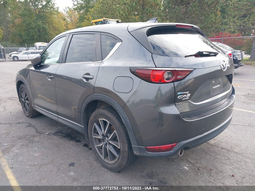 VIN JM3KFBCM7J0363065 2018 MAZDA CX-5 TOURING