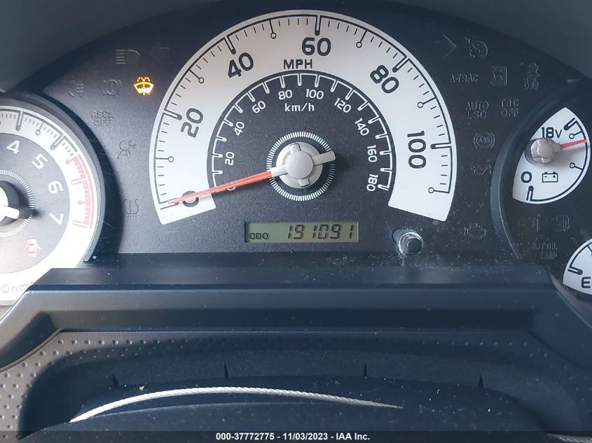 2014 TOYOTA FJ CRUISER JTEBU4BF2EK176416