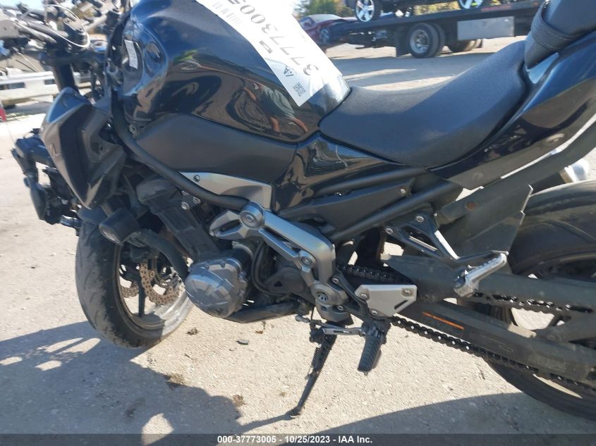2017 KAWASAKI ZR900 - JKAZR2B16HDA16610