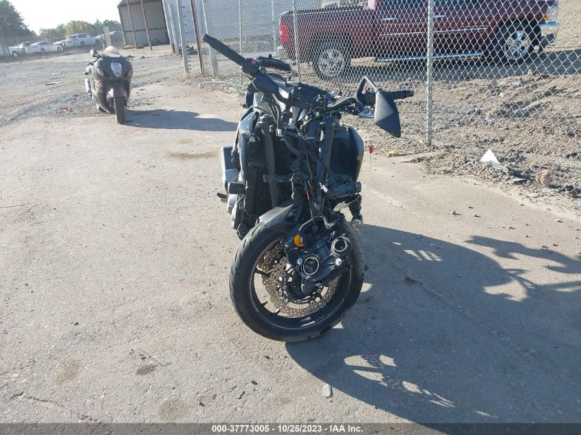 2017 KAWASAKI ZR900 - JKAZR2B16HDA16610