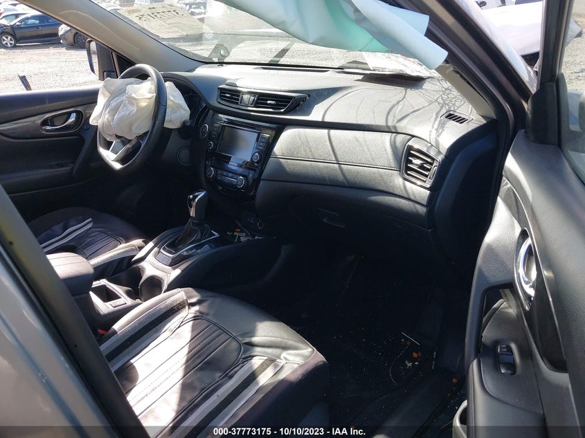 VIN KNMAT2MT2KP515507 2019 NISSAN ROGUE S/SV